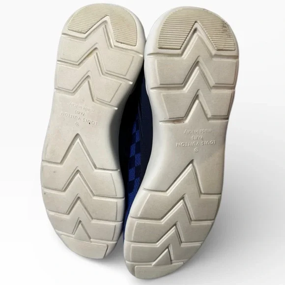 ❌SOLD❌ Louis Vuitton blue Damier Fastline Sneakers - Picture 4 of 6